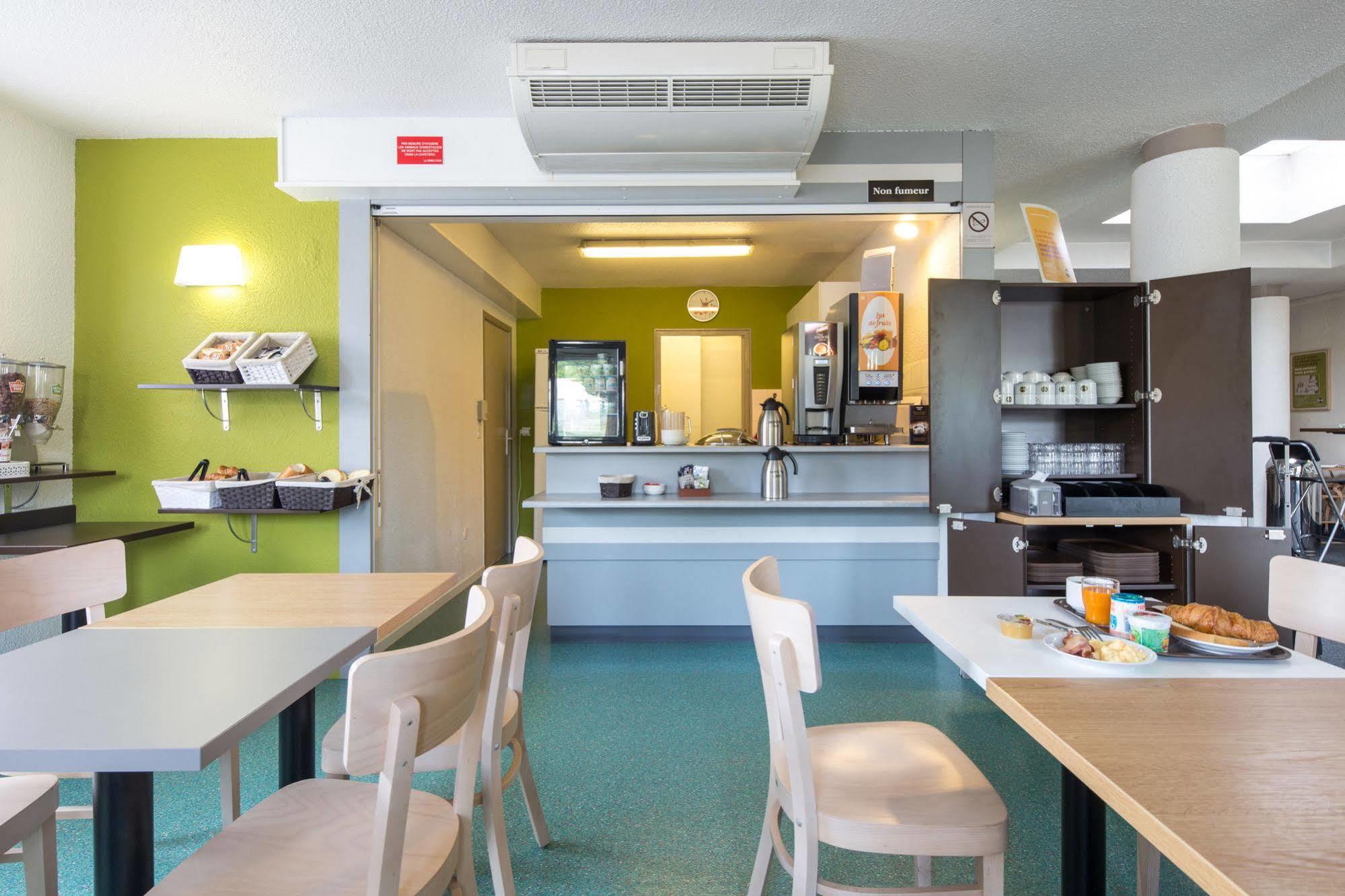 B&B Hotel Annecy Argonay Εξωτερικό φωτογραφία